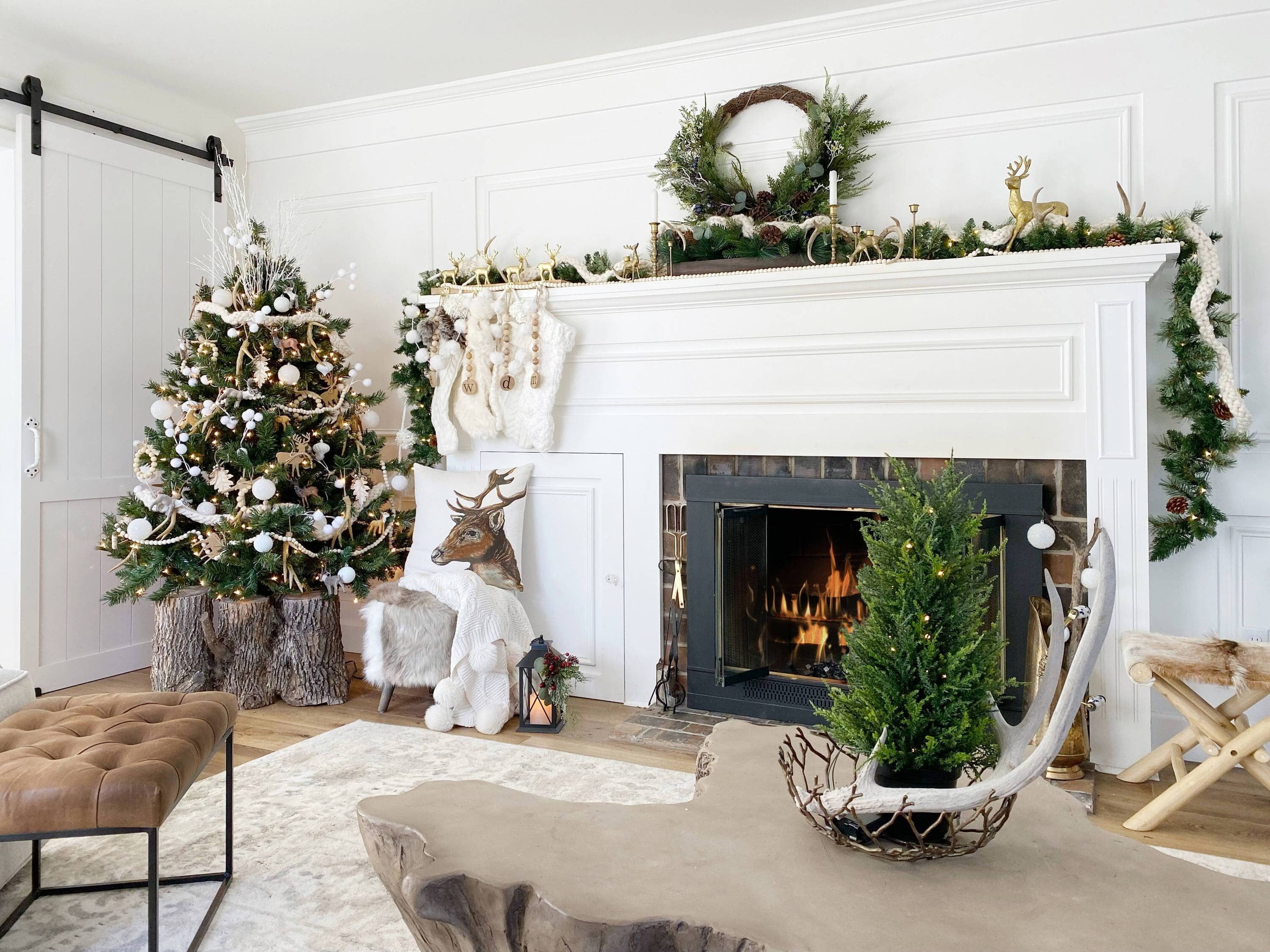 Top 10 Christmas Wreaths For Home Decor This Holiday Season – Nearly 