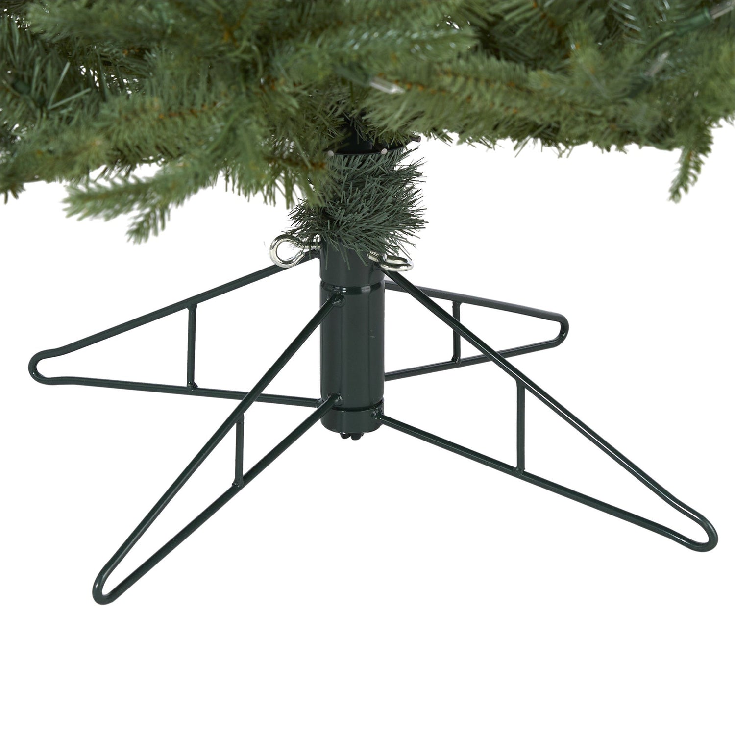 6.5' New Hampshire Spruce Artificial Christmas Tree with 500 Warm White Lights and 1074 Bendable Branches