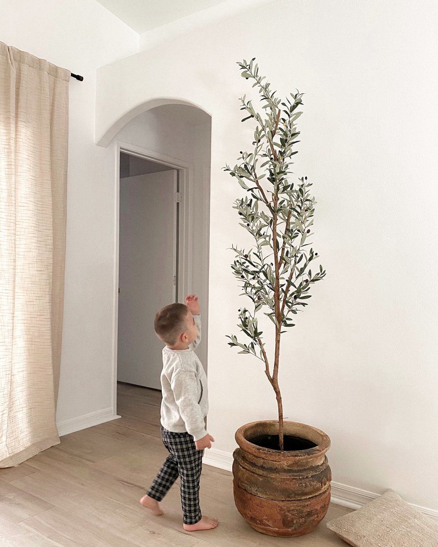 7 ft Artificial Olive Plants with Realistic Leaves and Natural Trunk, Silk  Fake Potted Tree with Wood Branches and Fruits, Faux Olive Tree for Office